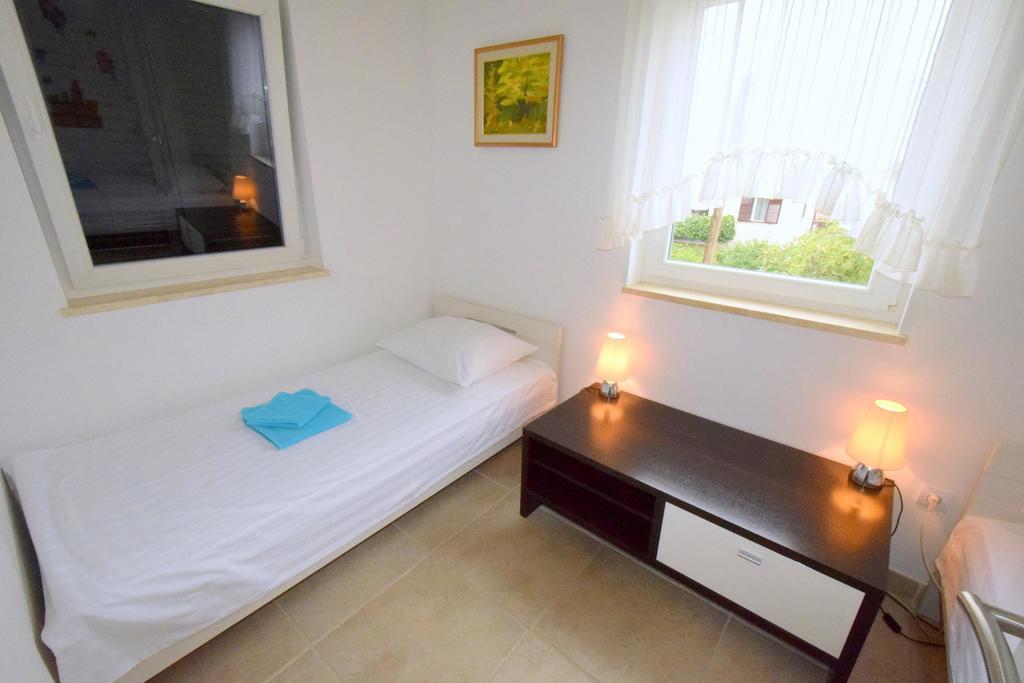 Apartment Ravlic *