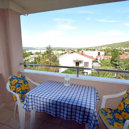 Apartments Ravlic Punat Exterior photo