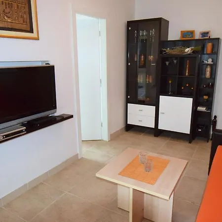 Apartments Ravlic Punat Exterior photo